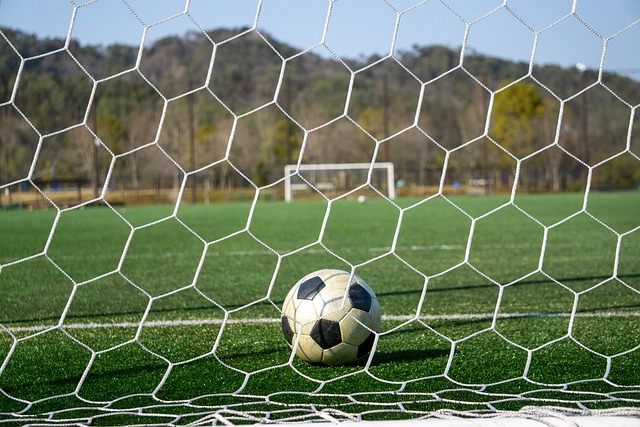 锋线和防线 锋线和防线